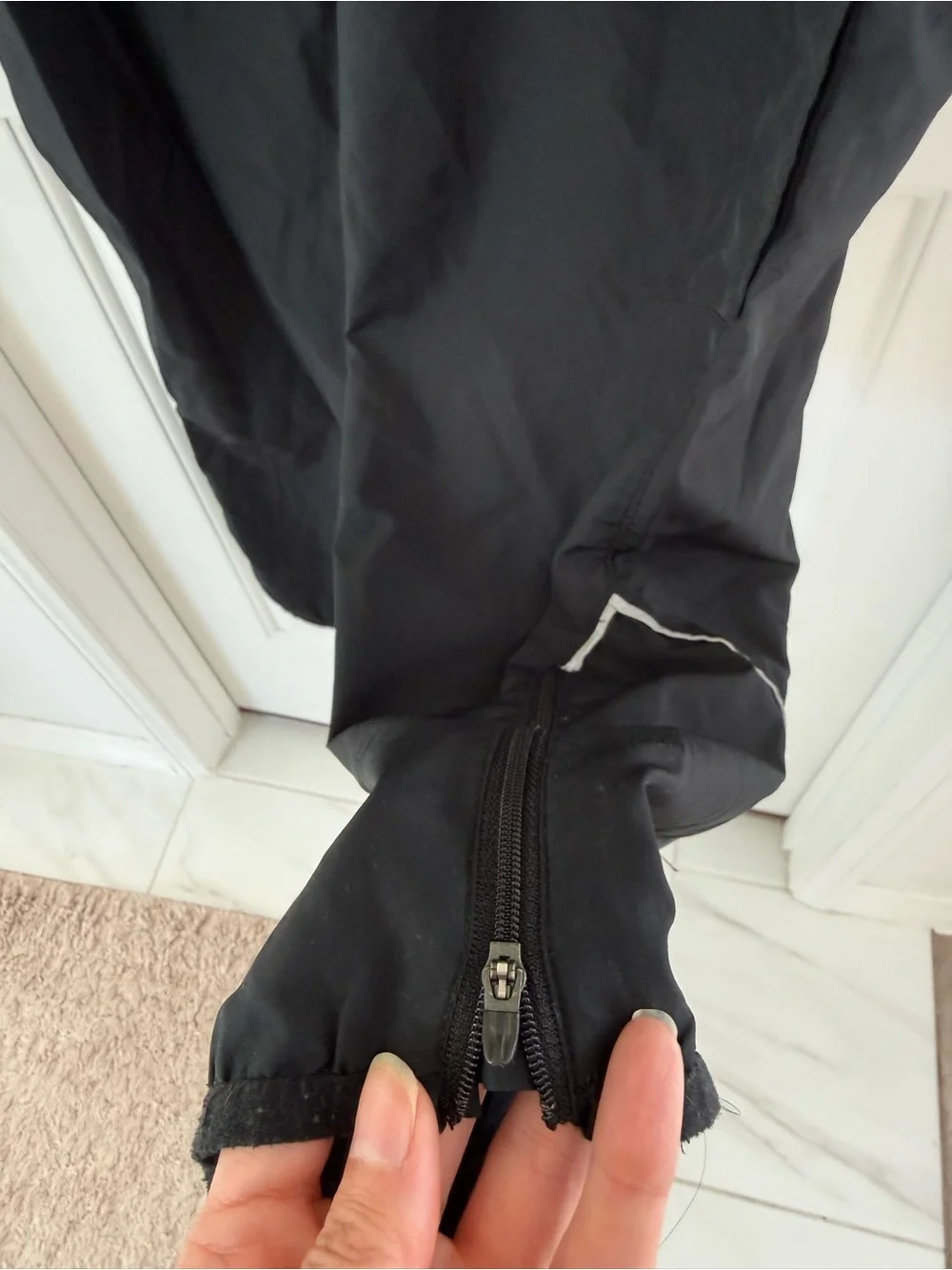 Nike Black Men’s Windbreaker Jacket and Track Pants Set